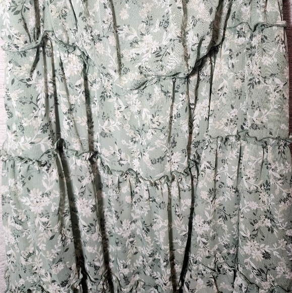 Mi Ami Francesca's XL Sage Green Floral Swing Mini Dress Stretch New - Picture 3 of 7